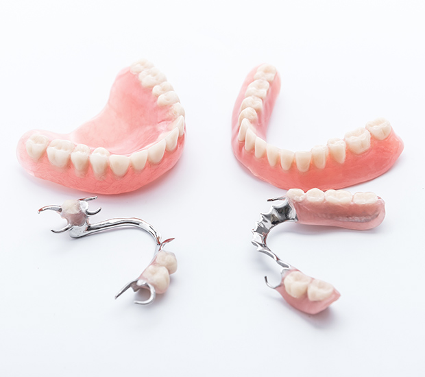 Middleburg Dentures and Partial Dentures